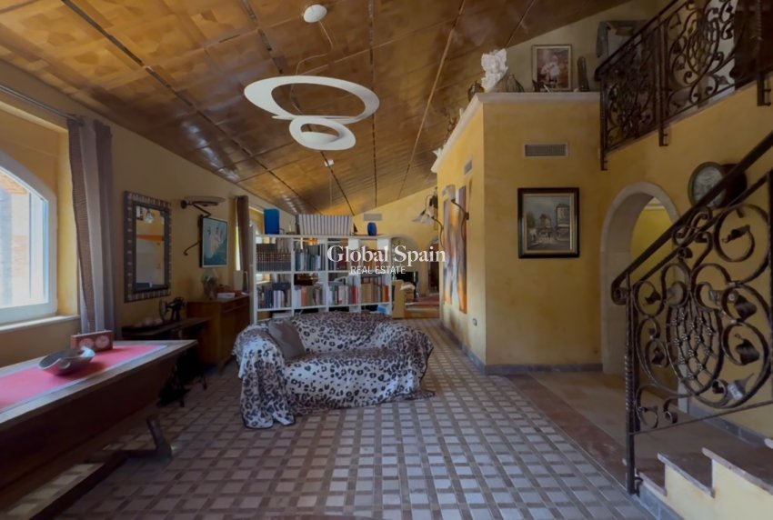 Resale - VILLA -
CARTAGENA - Costa Blanca Sur