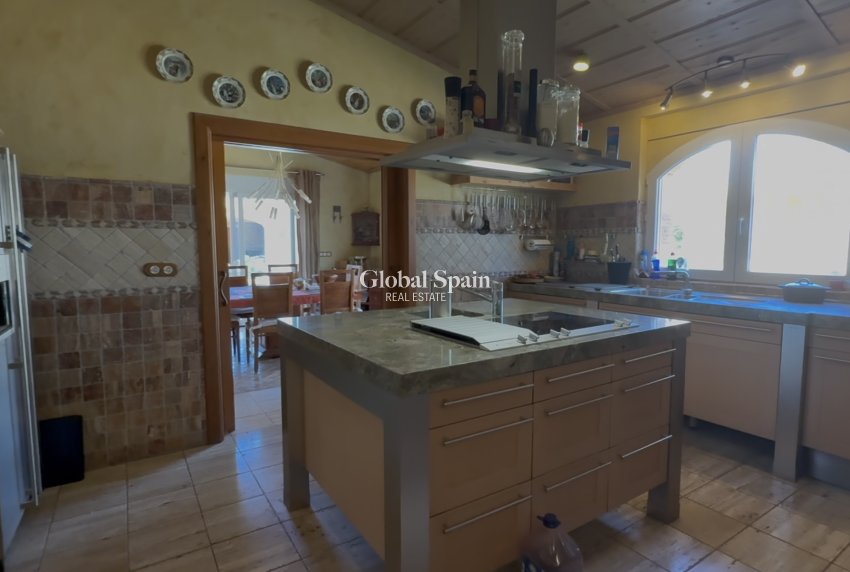 Resale - VILLA -
CARTAGENA - Costa Blanca Sur