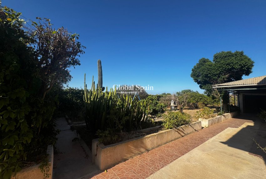 Resale - VILLA -
CARTAGENA - Costa Calida