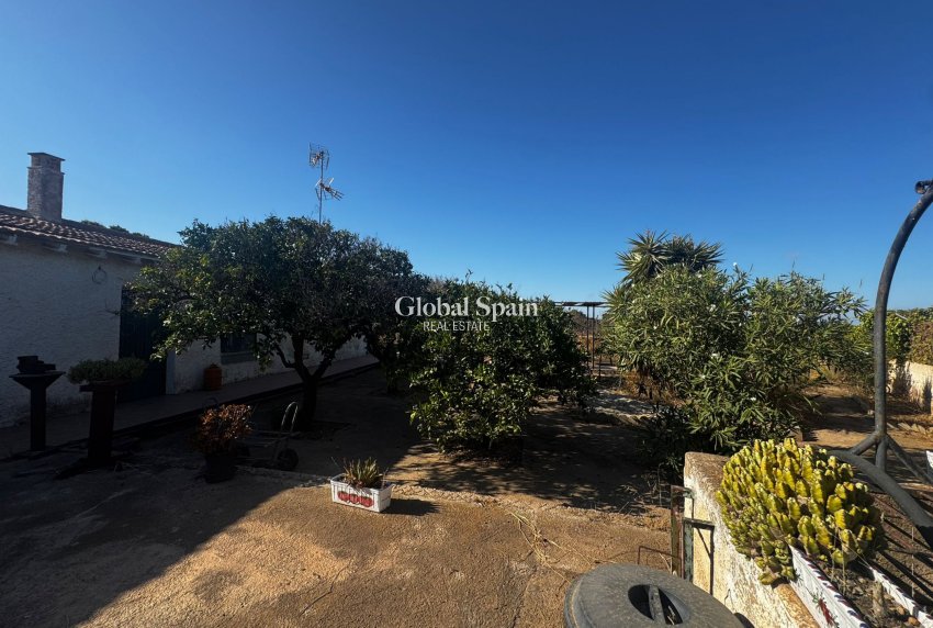 Resale - VILLA -
CARTAGENA - Costa Calida