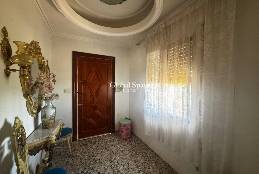 Resale - VILLA -
CARTAGENA - Costa Calida