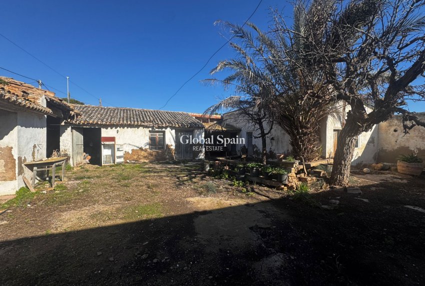 Resale - VILLA -
CARTAGENA - Costa Calida