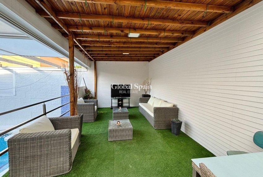 Resale - VILLA -
CARTAGENA - Costa Calida