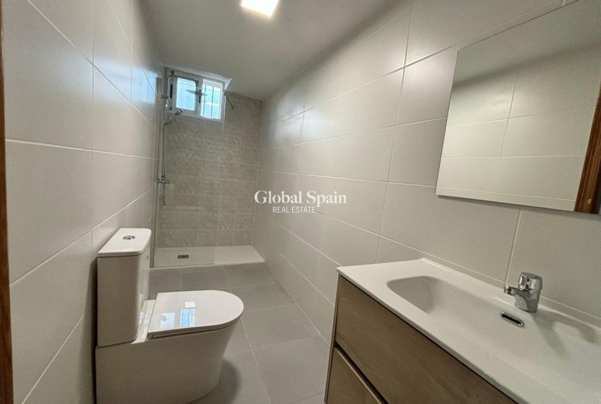 Resale - VILLA -
CARTAGENA - Costa Calida