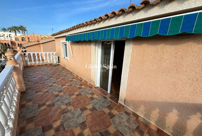 Resale - VILLA -
CARTAGENA - Costa Calida