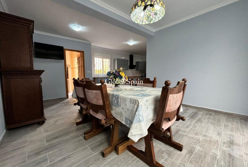 Resale - VILLA -
CARTAGENA - Costa Calida