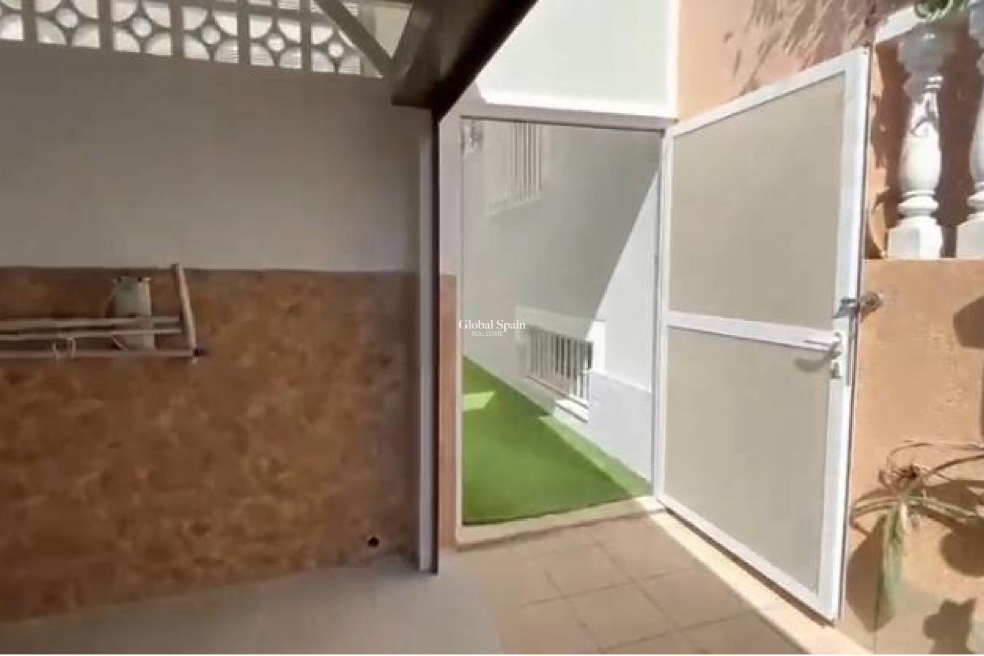 Resale - VILLA -
CARTAGENA - Costa Calida