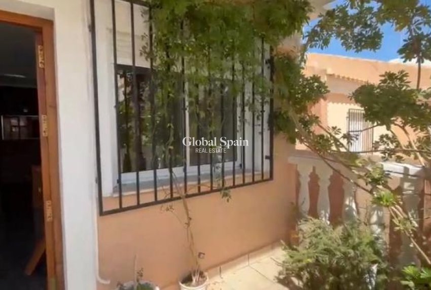 Resale - VILLA -
CARTAGENA - Costa Calida