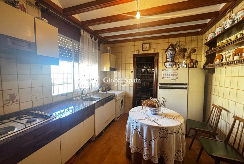 Resale - VILLA -
CARTAGENA - Costa Calida