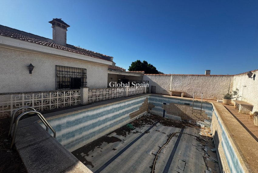 Resale - VILLA -
CARTAGENA - Costa Calida