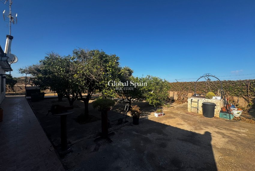 Resale - VILLA -
CARTAGENA - Costa Calida