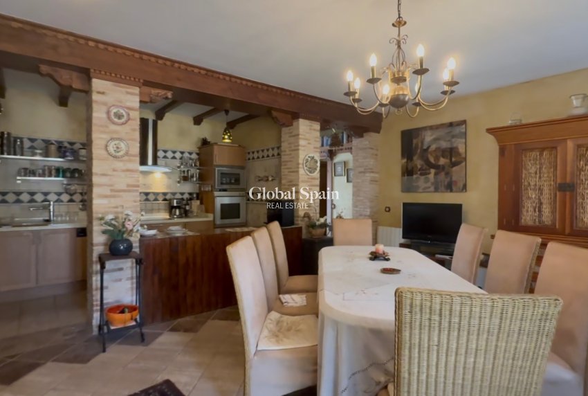 Resale - VILLA -
CARTAGENA - Costa Calida