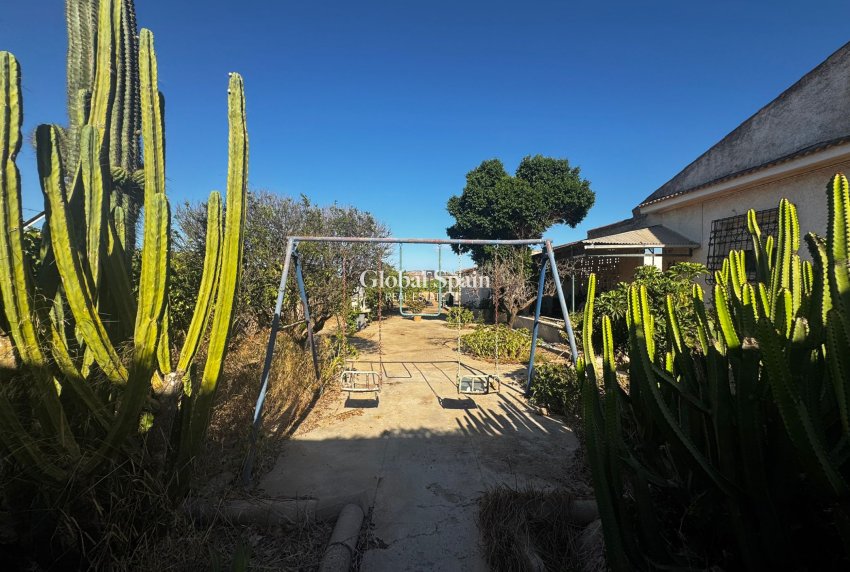 Resale - VILLA -
CARTAGENA - Costa Calida