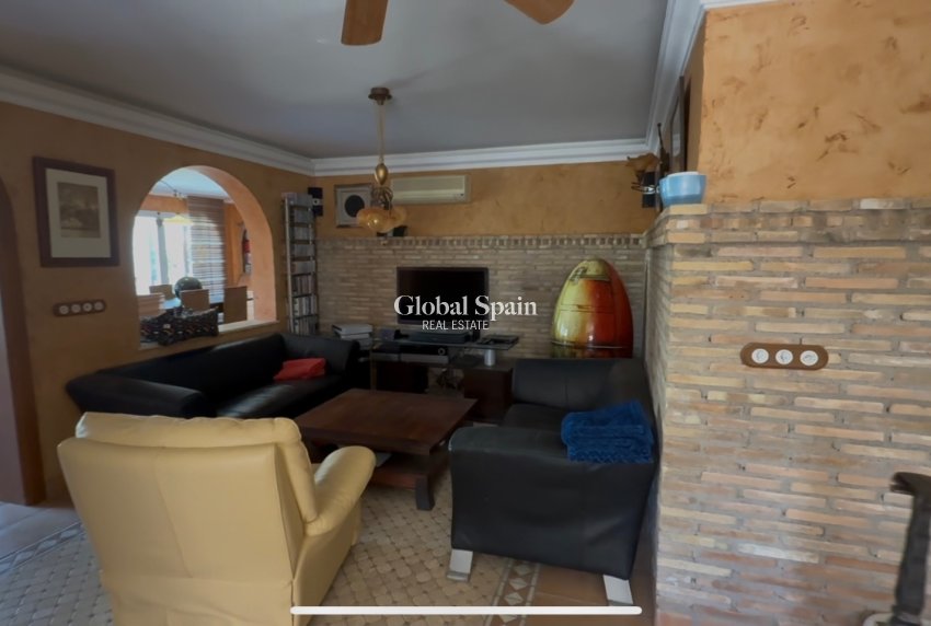 Resale - VILLA -
CARTAGENA - Costa Calida