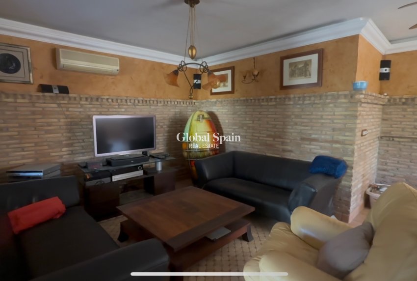Resale - VILLA -
CARTAGENA - Costa Calida