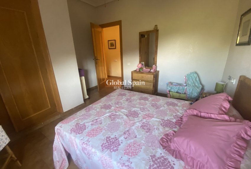 Resale - VILLA -
CARTAGENA - Isla Plana