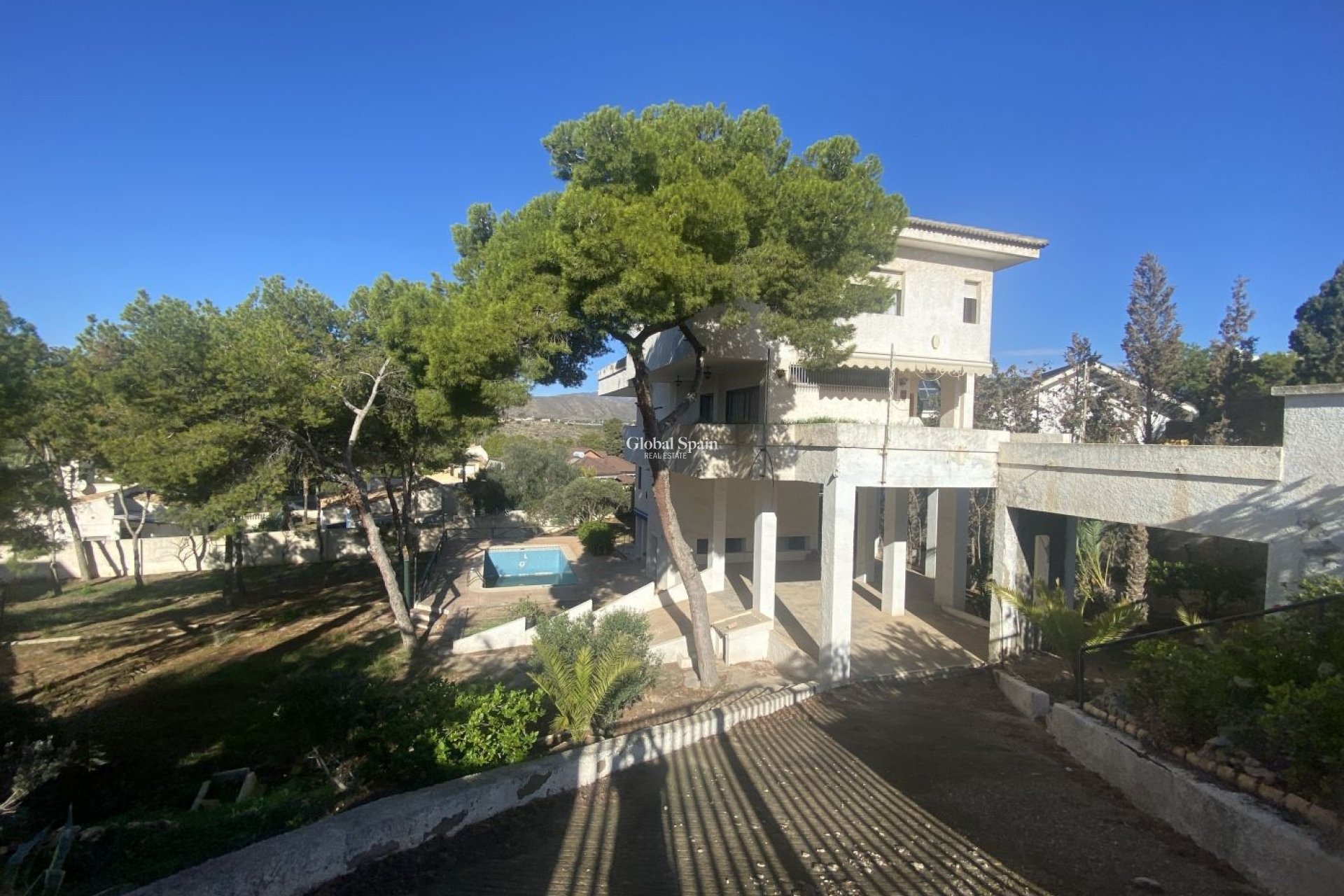 Resale - VILLA -
CARTAGENA - Isla Plana