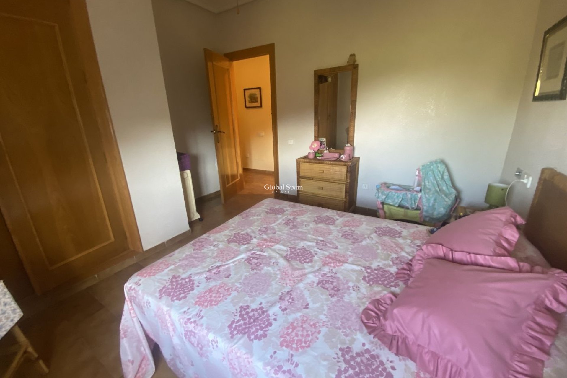 Resale - VILLA -
CARTAGENA - Isla Plana