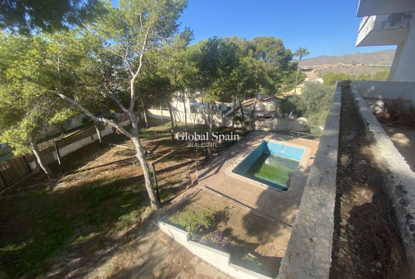 Resale - VILLA -
CARTAGENA - Isla Plana