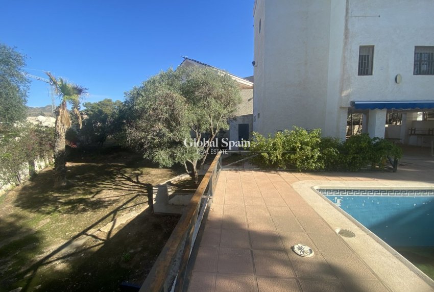 Resale - VILLA -
CARTAGENA - Isla Plana