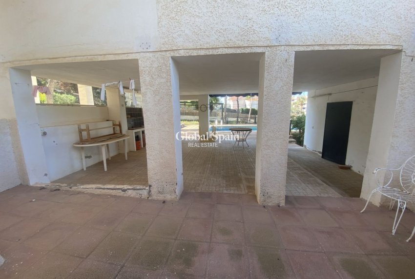Resale - VILLA -
CARTAGENA - Isla Plana