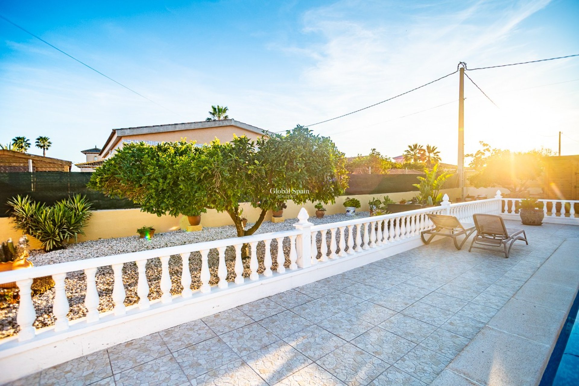 Resale - VILLA -
CATRAL - Catral