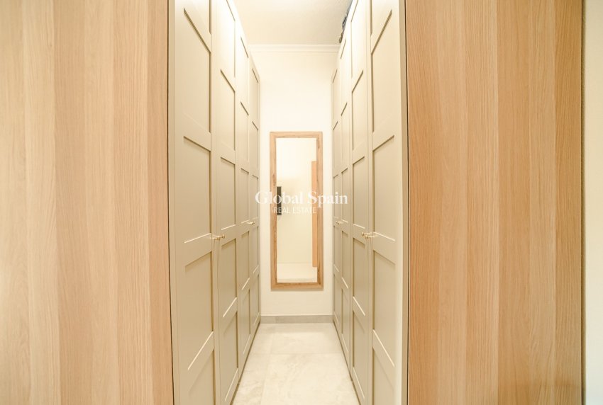 Resale - VILLA -
CATRAL - Catral