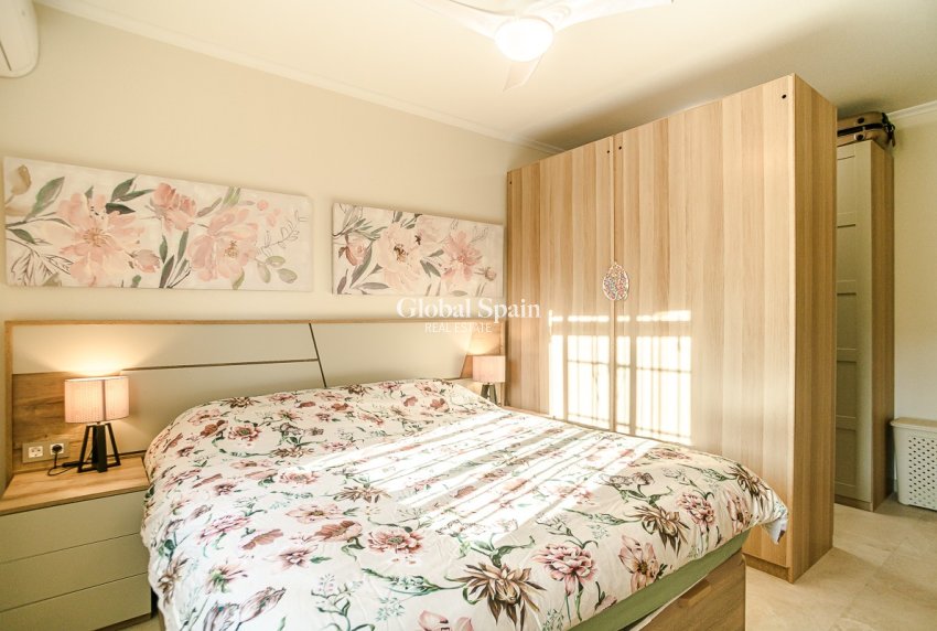 Resale - VILLA -
CATRAL - Catral