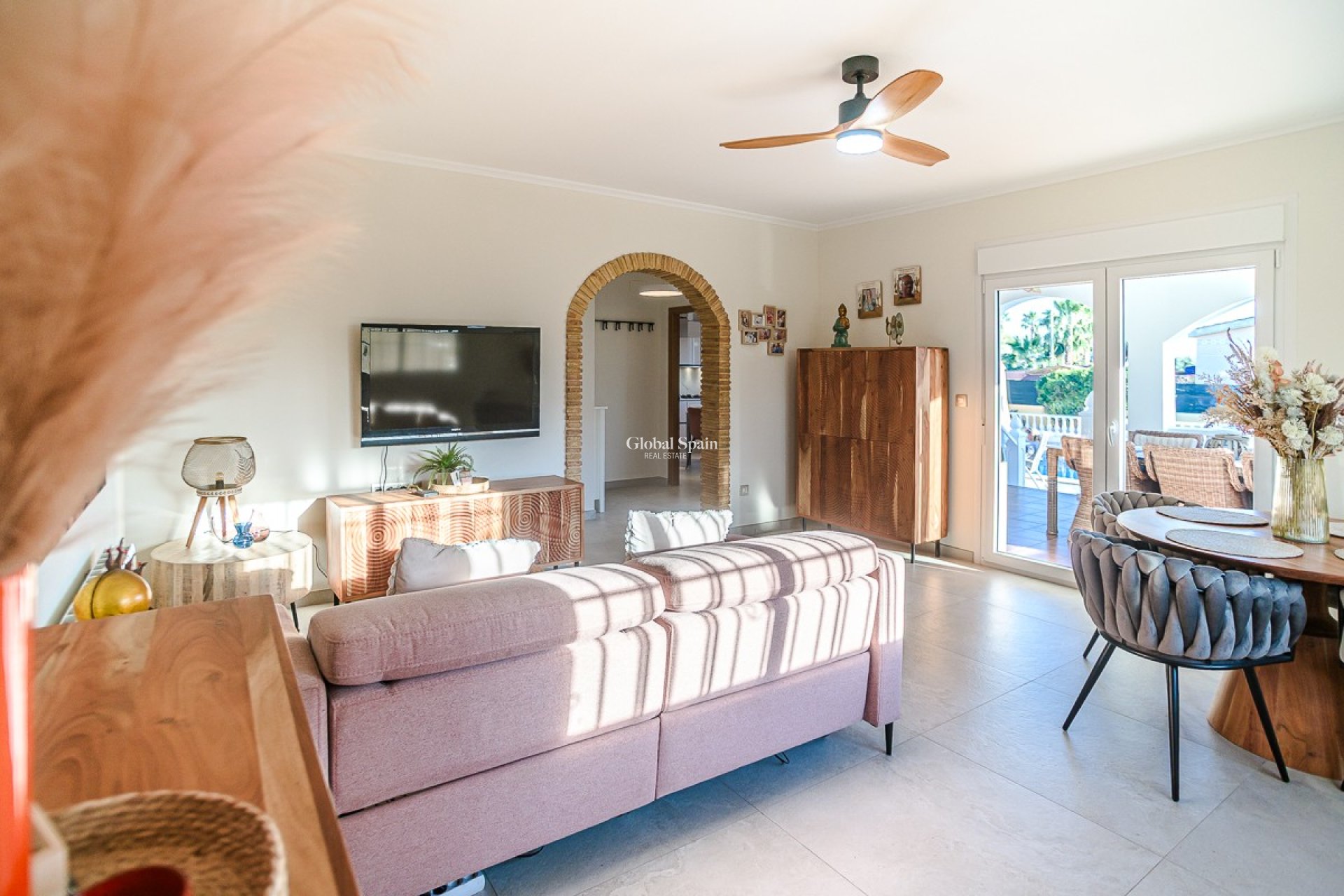 Resale - VILLA -
CATRAL - Catral