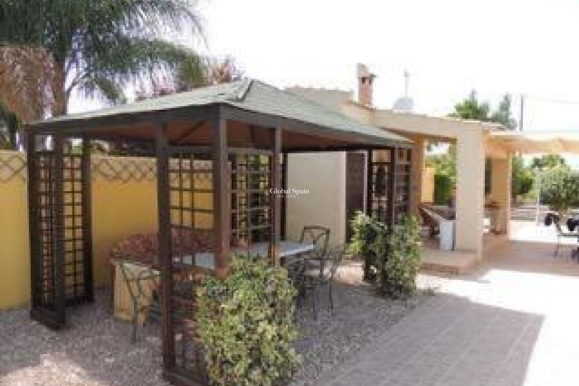 Resale - VILLA -
CATRAL - Catral