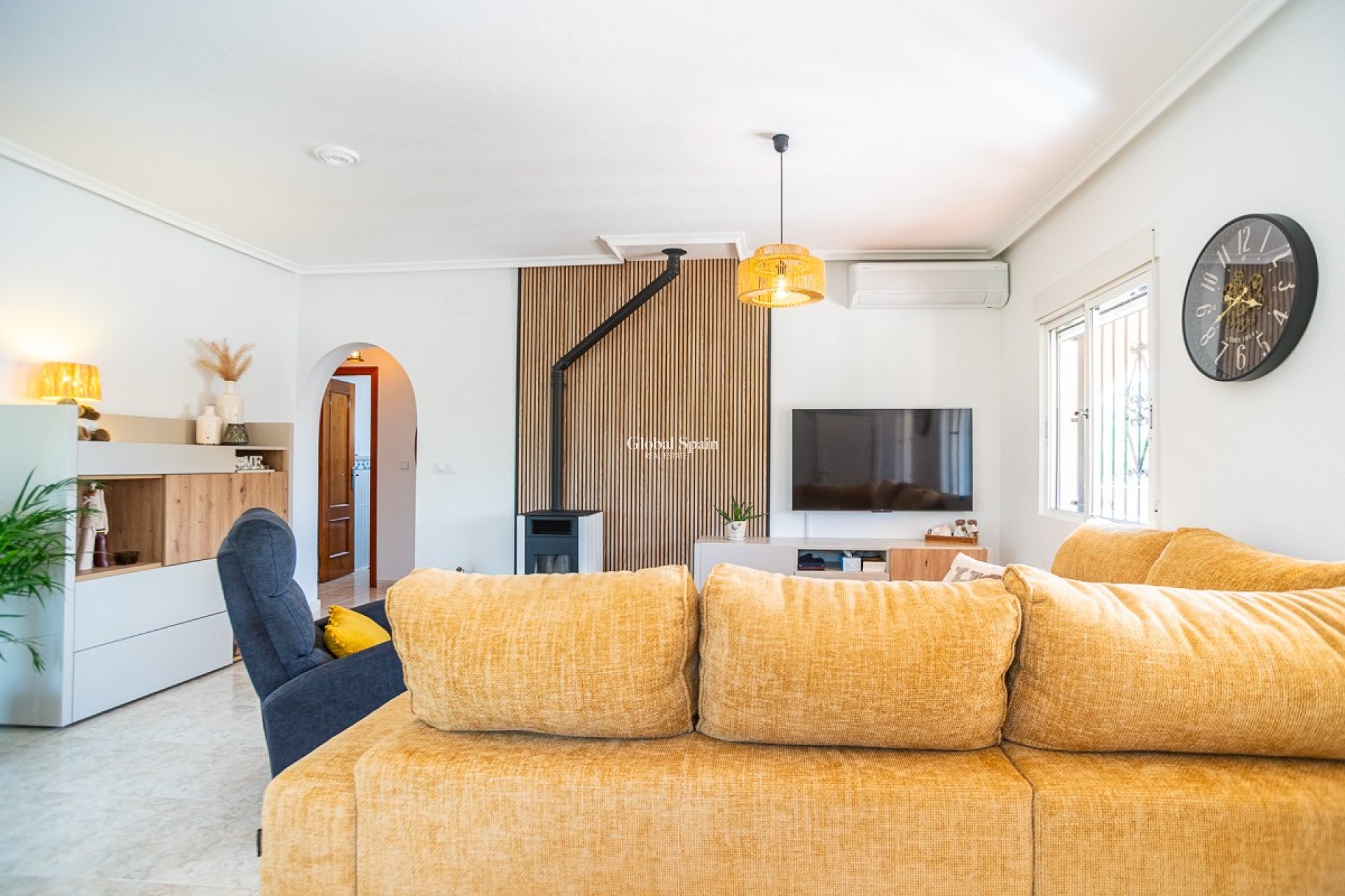 Resale - VILLA -
CATRAL - Catral