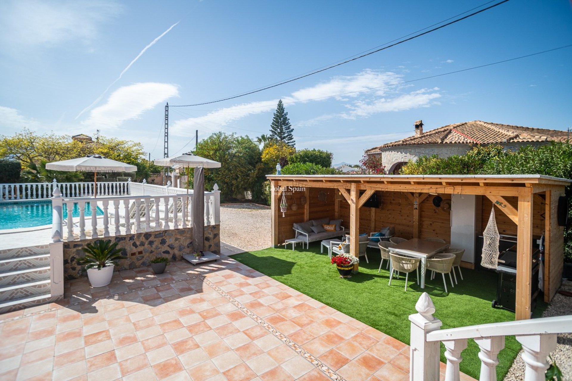 Resale - VILLA -
CATRAL - Catral