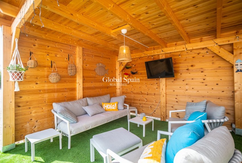 Resale - VILLA -
CATRAL - Catral