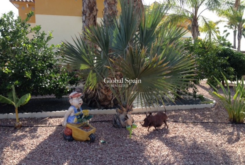 Resale - VILLA -
CATRAL - Catral