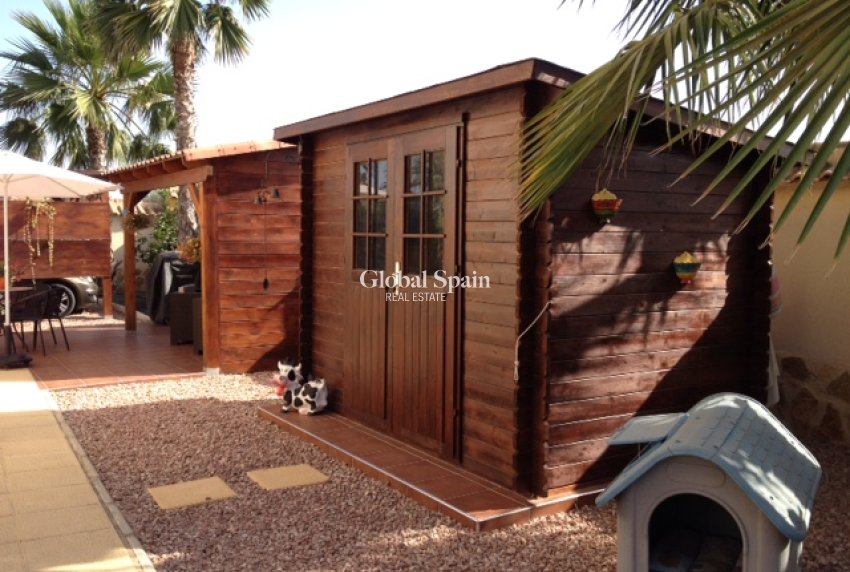 Resale - VILLA -
CATRAL - Catral