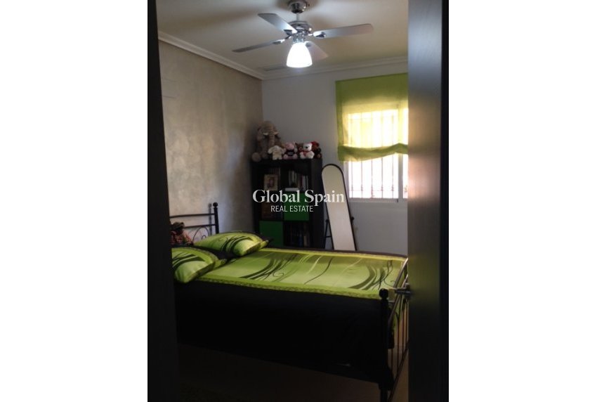 Resale - VILLA -
CATRAL - Catral