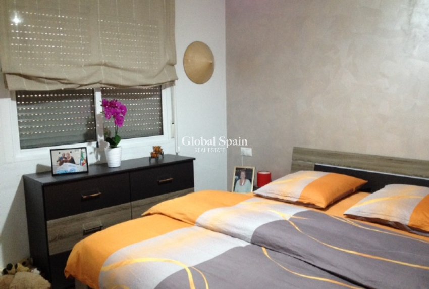 Resale - VILLA -
CATRAL - Catral