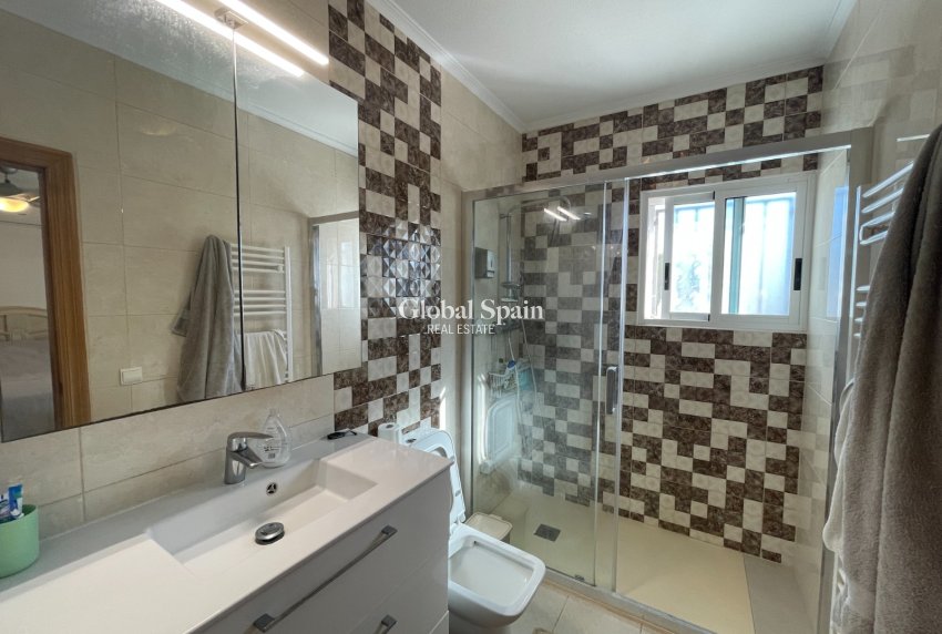 Resale - VILLA -
CATRAL - Costa Blanca