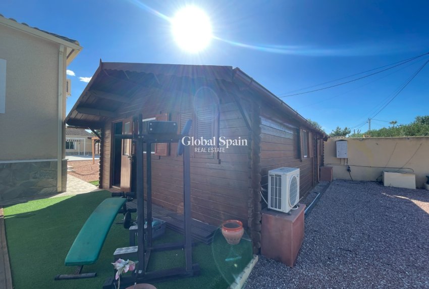 Resale - VILLA -
CATRAL - Costa Blanca