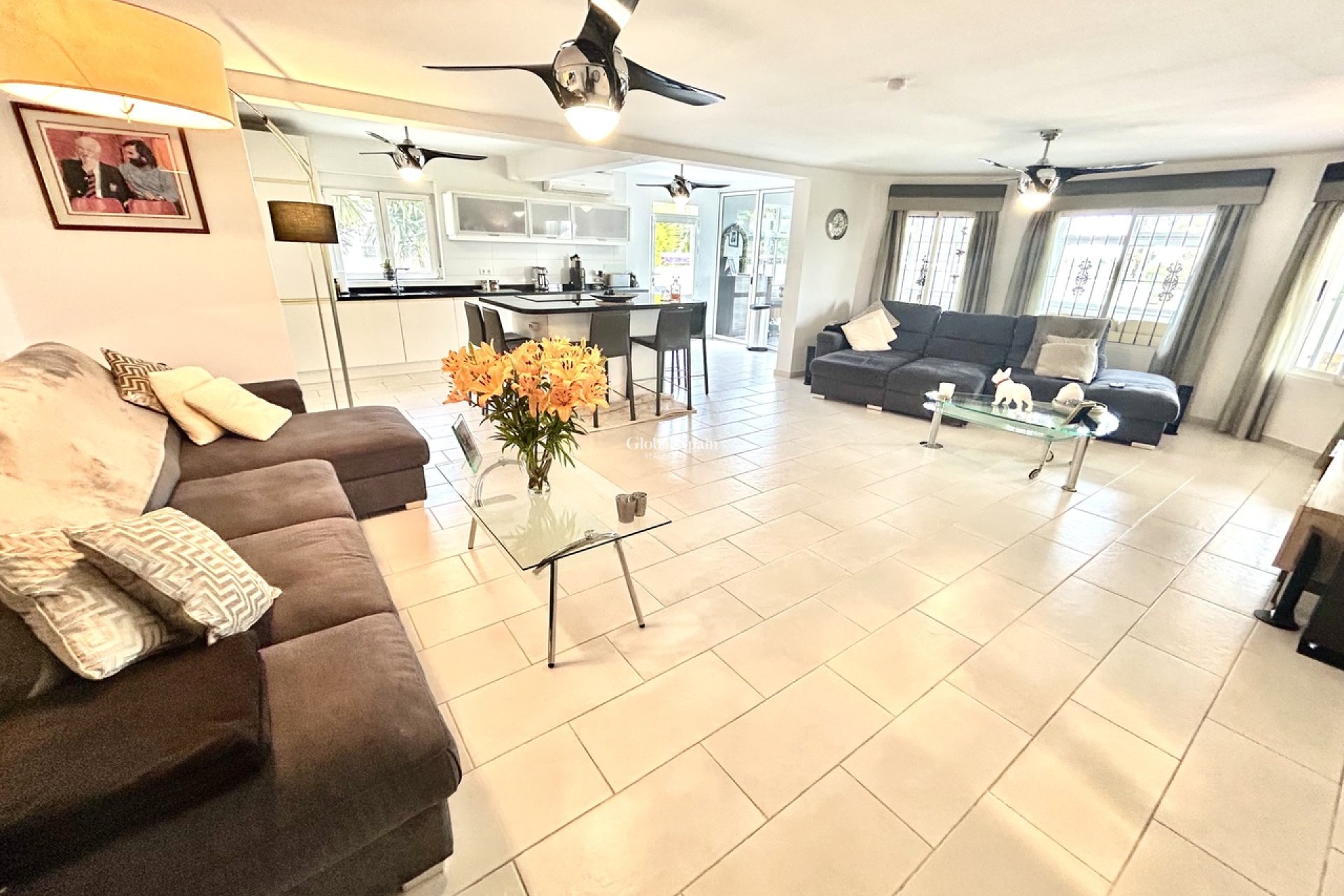 Resale - VILLA -
CATRAL - Costa Blanca