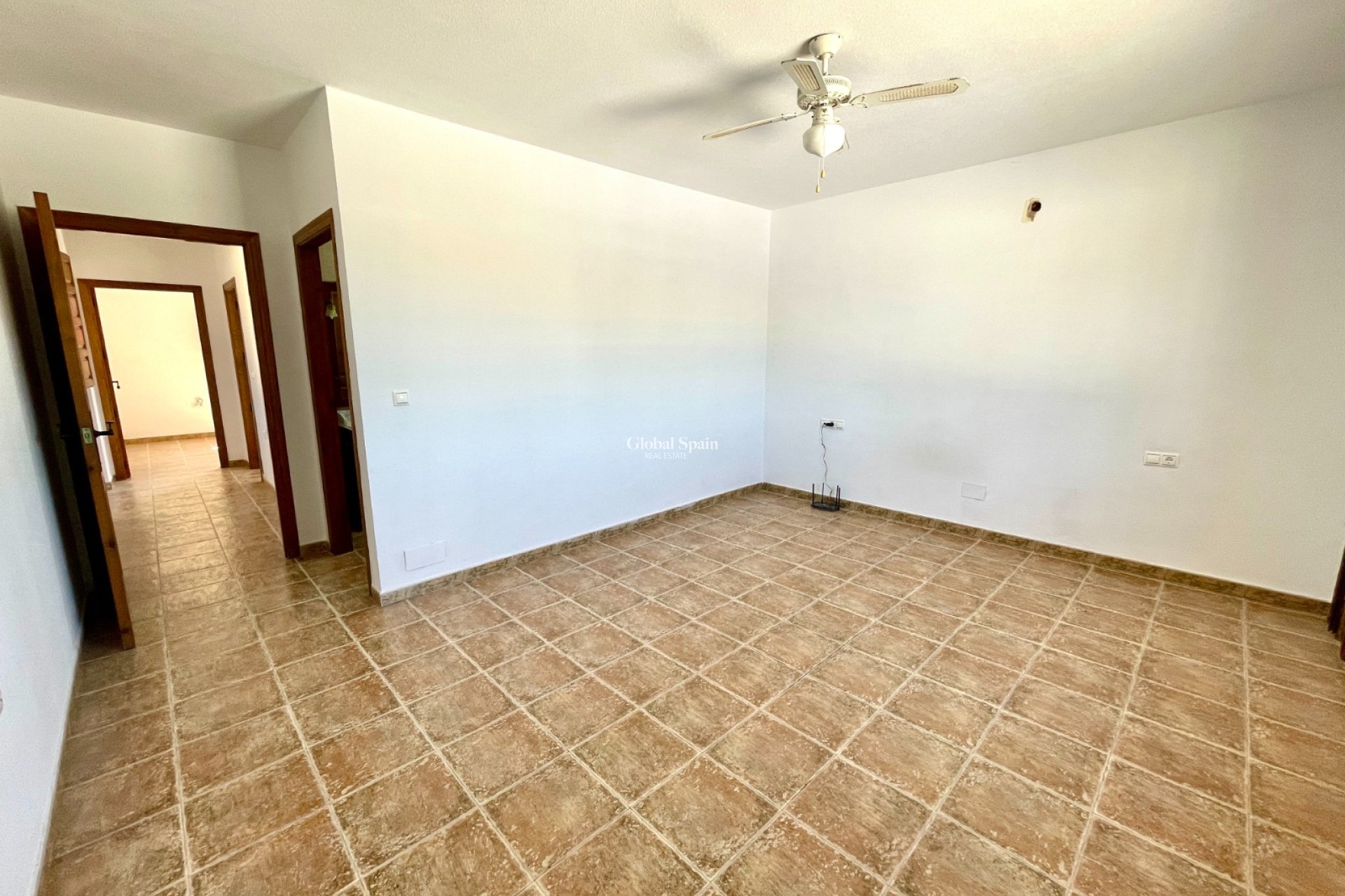 Resale - VILLA -
CATRAL - Costa Blanca