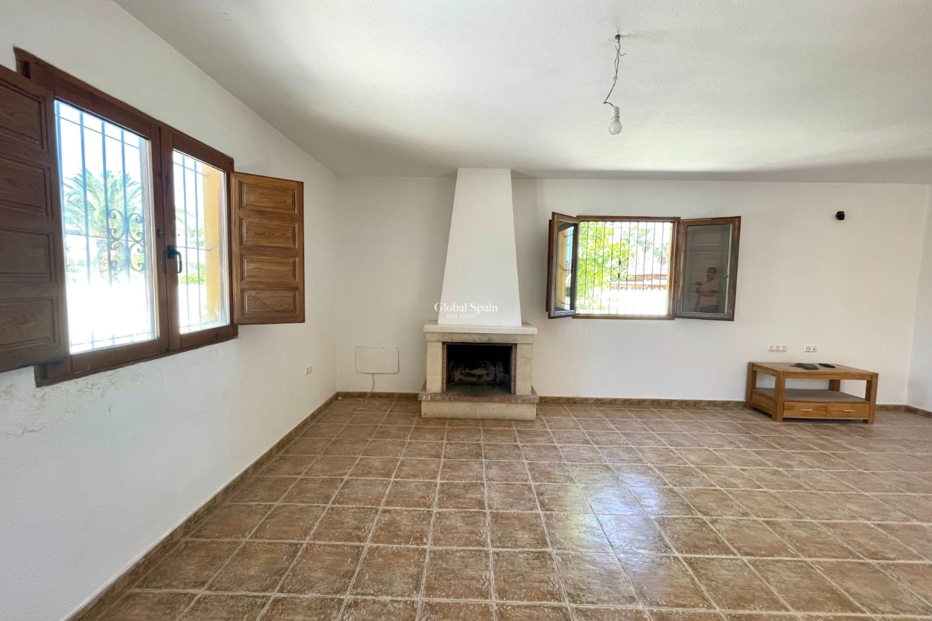 Resale - VILLA -
CATRAL - Costa Blanca