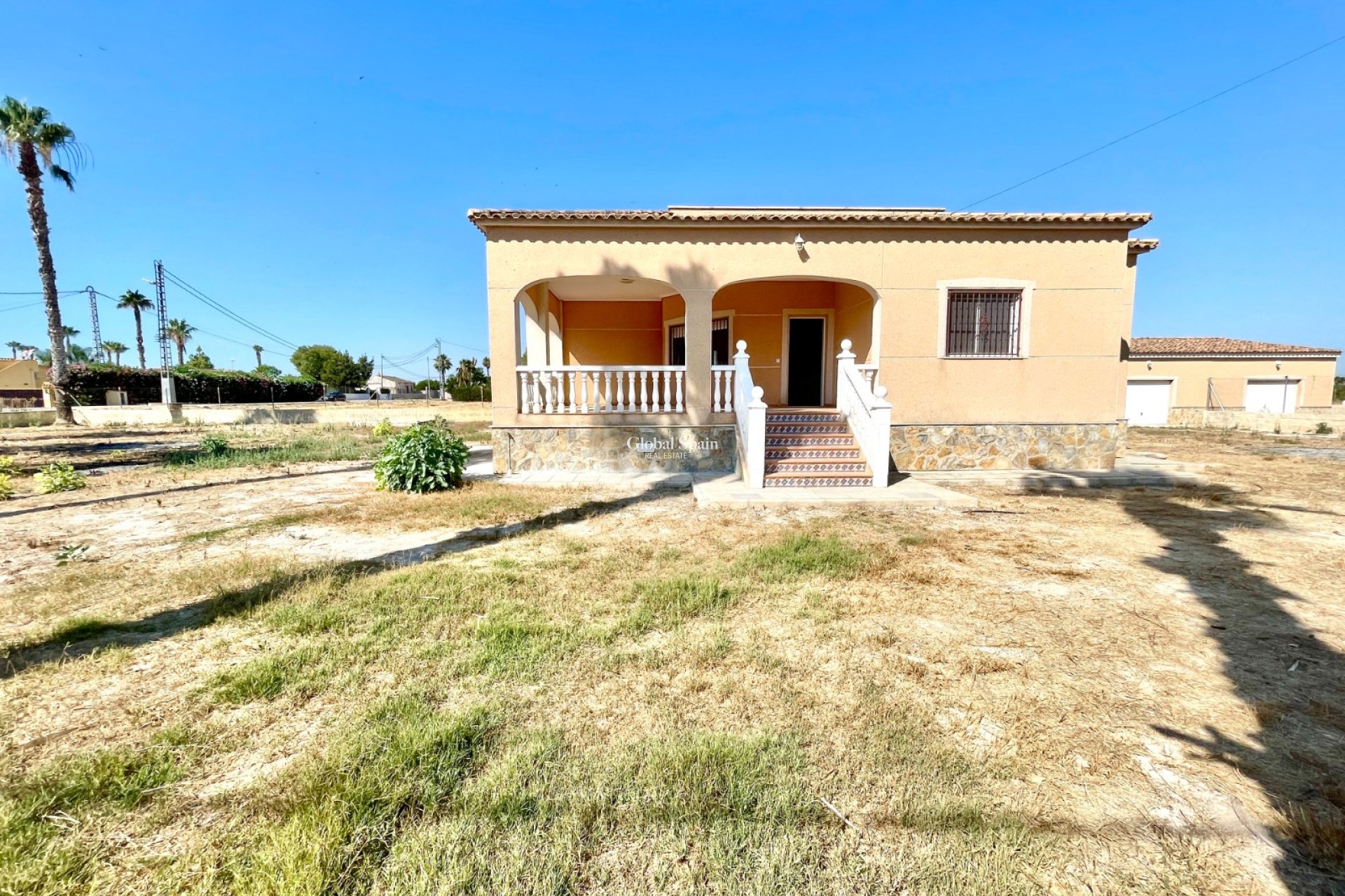 Resale - VILLA -
CATRAL - Costa Blanca