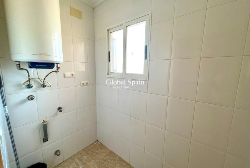 Resale - VILLA -
CATRAL - Costa Blanca