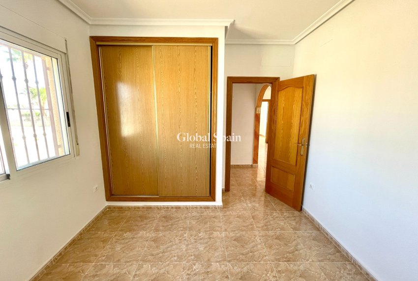 Resale - VILLA -
CATRAL - Costa Blanca