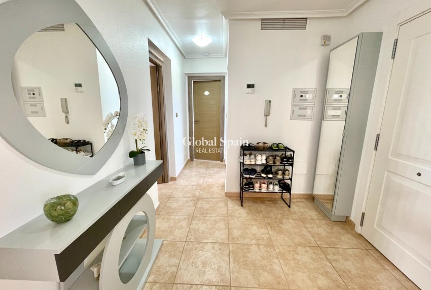 Resale - VILLA -
CATRAL - Costa Blanca