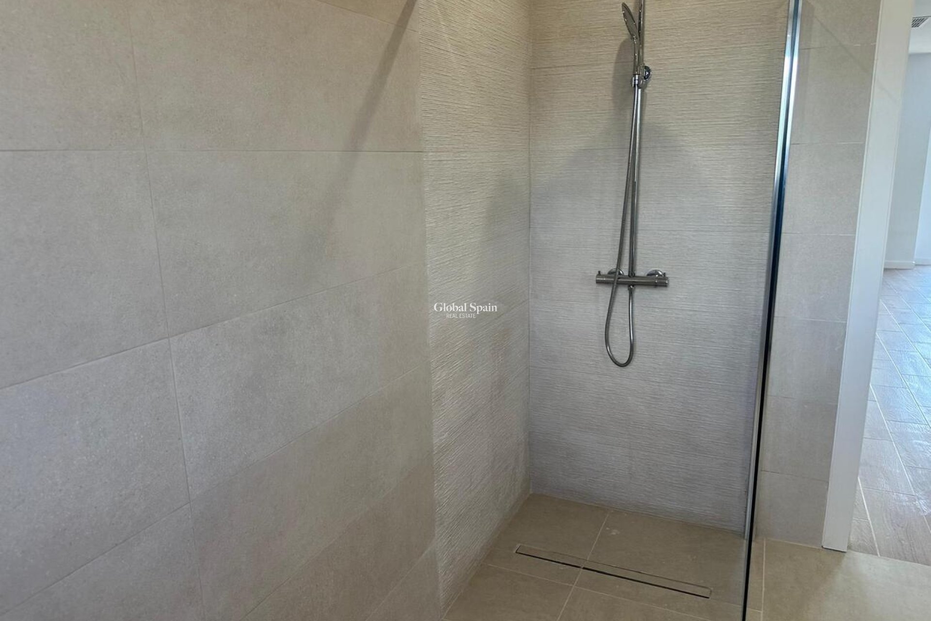 Resale - VILLA -
CATRAL - Costa Blanca