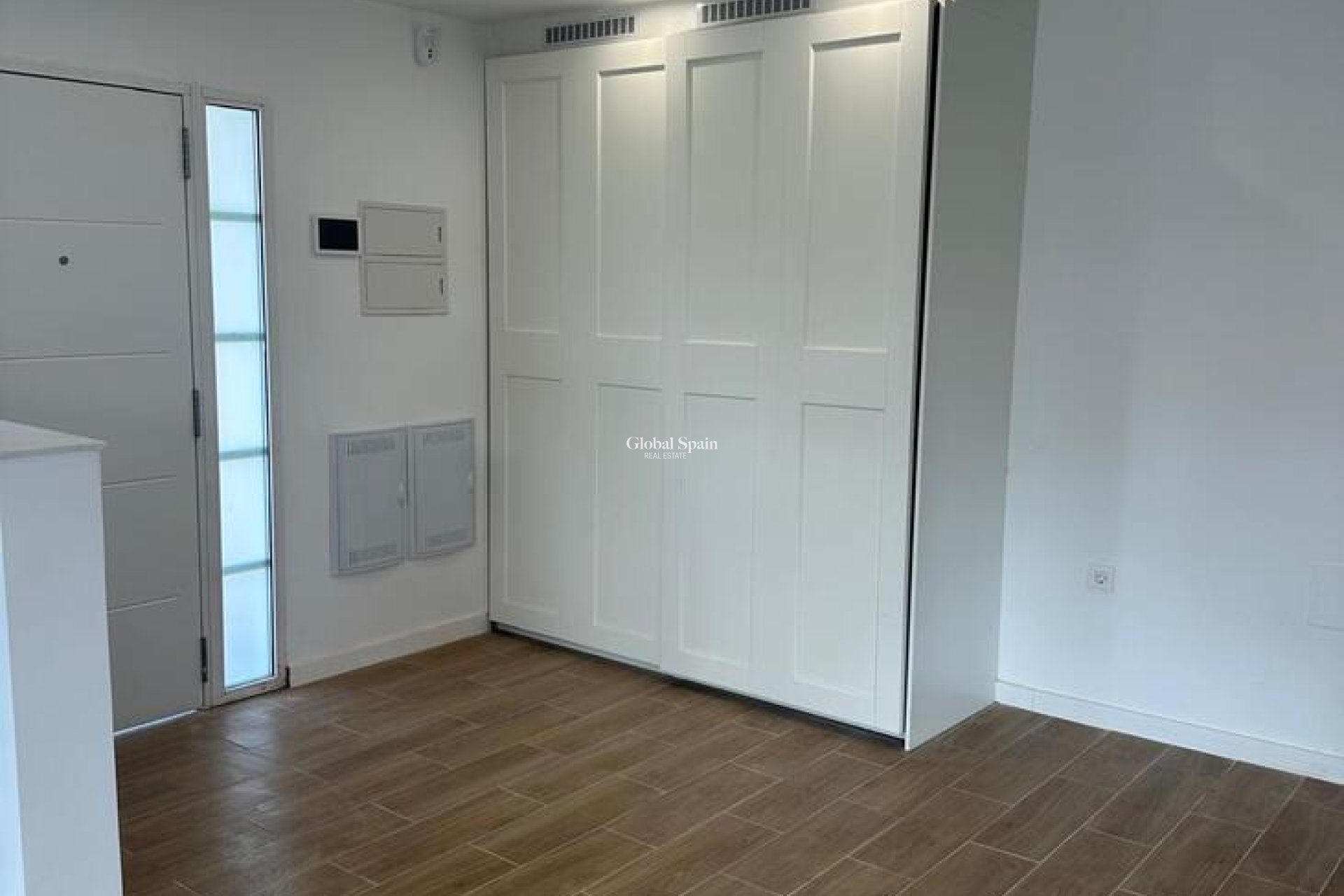 Resale - VILLA -
CATRAL - Costa Blanca