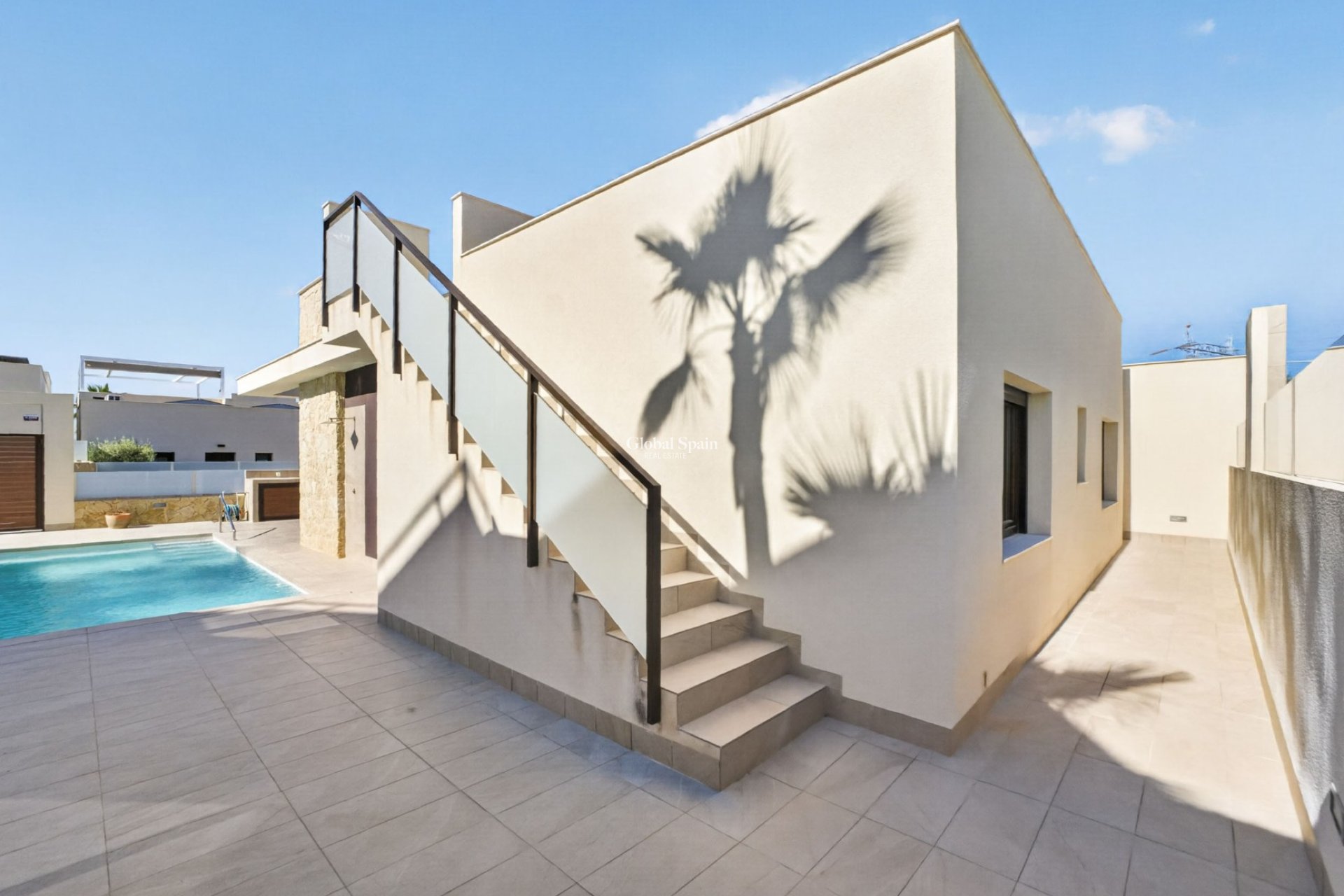 Resale - VILLA -
CIUDAD QUESADA - Alicante