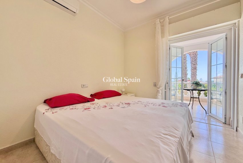 Resale - VILLA -
CIUDAD QUESADA - Centro de la Ciudad Quesada